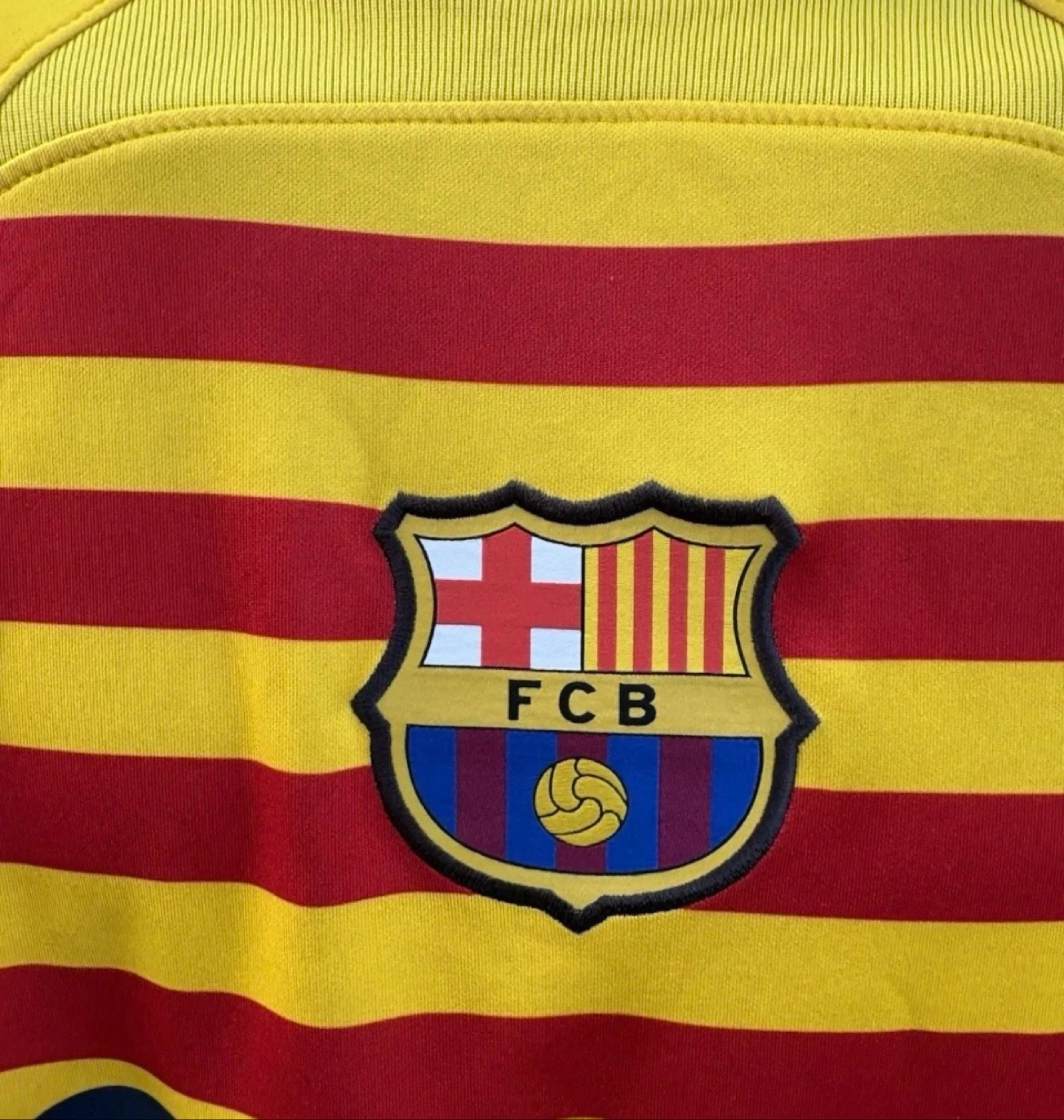 Lewandowski Barcelona shirt – photo 7